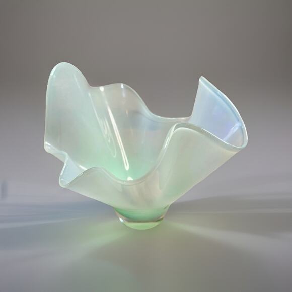 VTG MCM Fazzoletto Murano Art Glass Handkerchief Vase Signed Dated Green White